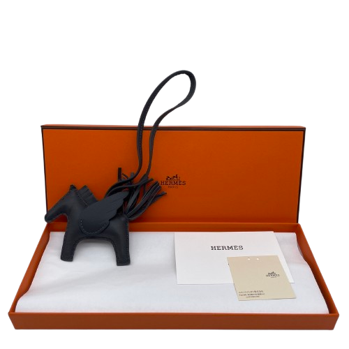 Hermes Pegasus Charm PM Sawaldwards W engraved