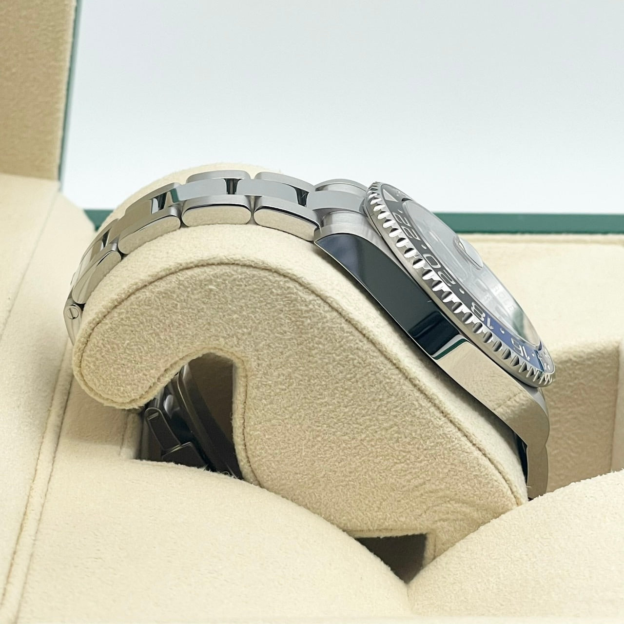 プレオウンド ロレックス GMTマスターII 126710BLNR バットマン オイスターブレス 40mm