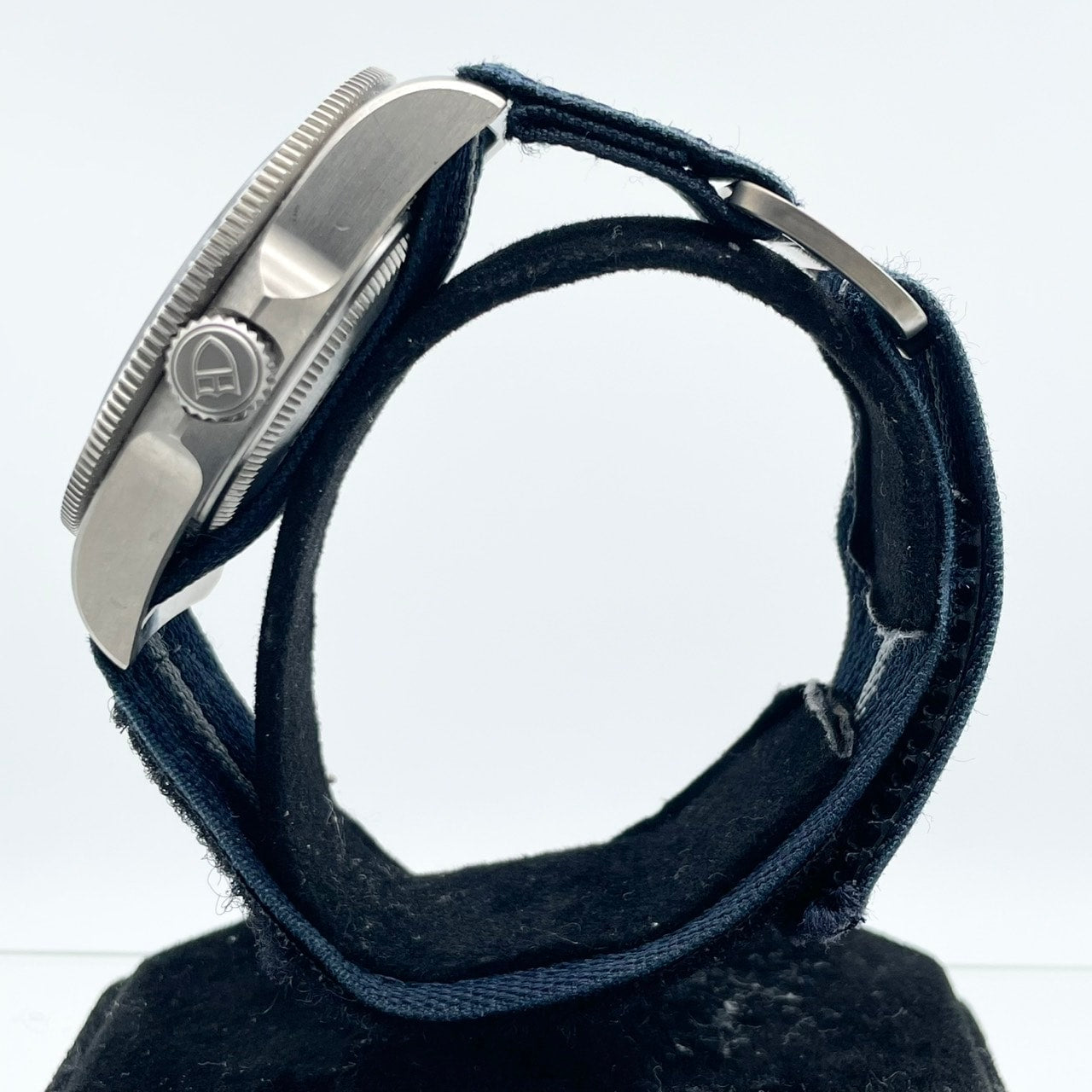 二手都铎王朝25707b/23蓝色42mm