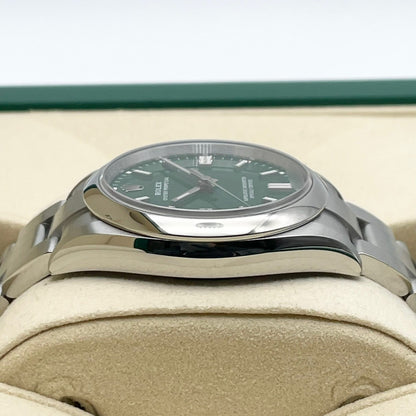 劳力士牡蛎永久126000牡蛎手链绿色36mm