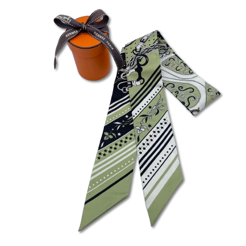 プレオウンド エルメス ツイリー Festival des Amazones Bandana アマゾンの祭典 バンダナ グリーン シルク100％