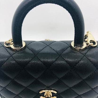 二手Chanel Matelasse顶部手柄Mini 2-Way Bag AS2215