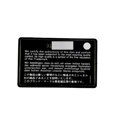 香奈兒Matelasse魚子醬皮膚圓形拉鍊長錢包黑金硬件