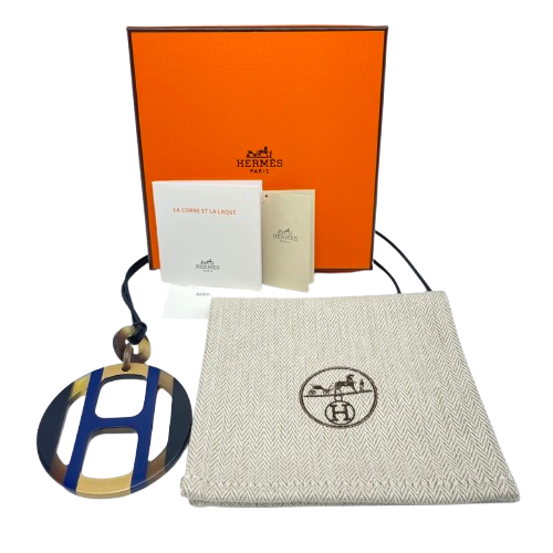 Hermes H Equipe 水牛角漆吊坠