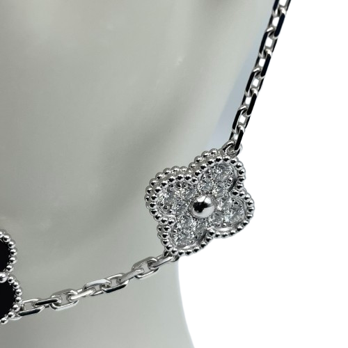 Pre-Owned Van Cleef & Arpels Vintage Alhambra Bracelet VCARP2R900 18K White Gold, Onyx, Diamond 5 Motif