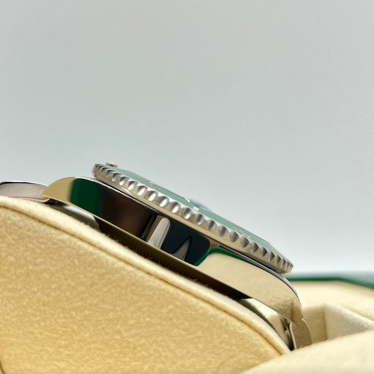 Pre-Owned Rolex Submariner Date Oyster Bracelet 40?o 116610LV