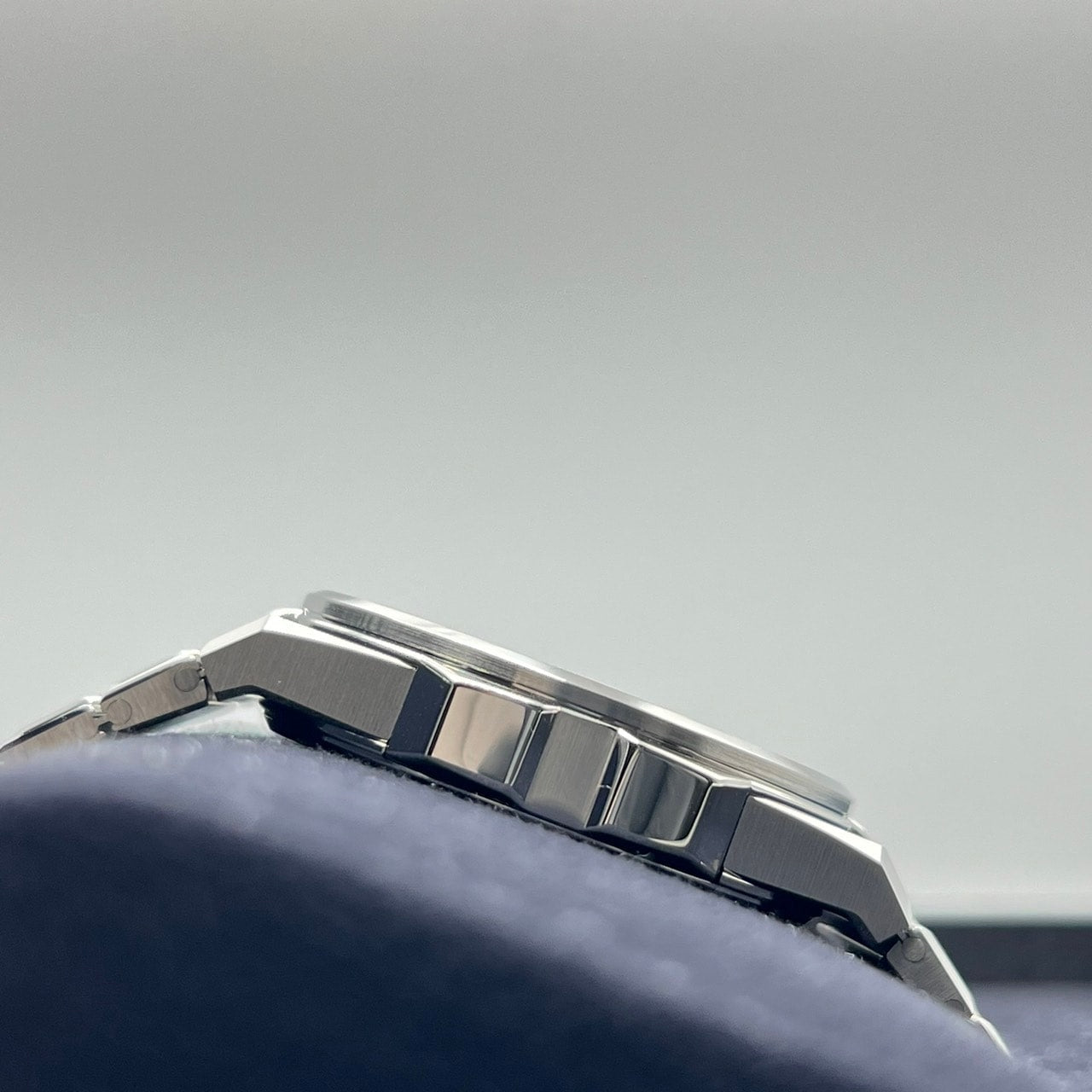 Pre-Owned Chopard Alpine Eagle Large 298600-3001 Blue 41mm