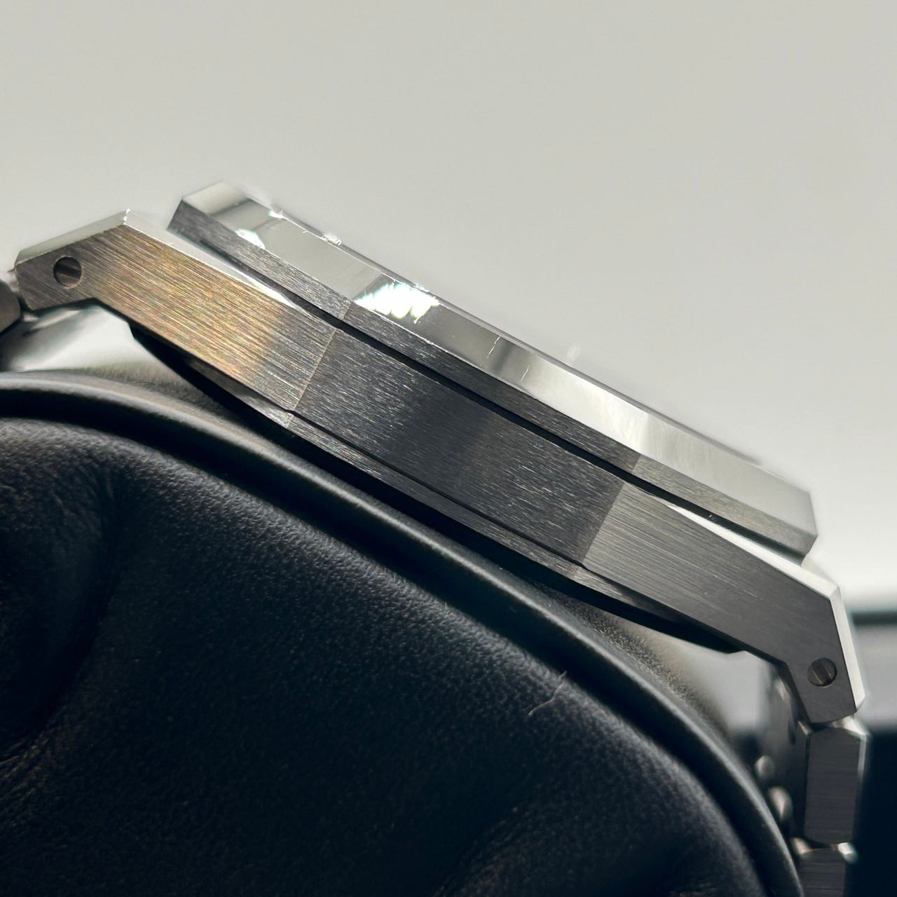 [50 주년 기념 로터 장착 모델] Audemars Piguet Royal Oak 15510st.oo.1320st.03 Silver 41mm