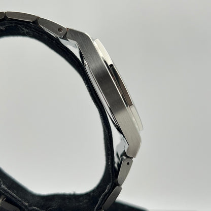 二手Girard Perregaux Lorraart Black 81010-11-634-11a 42mm