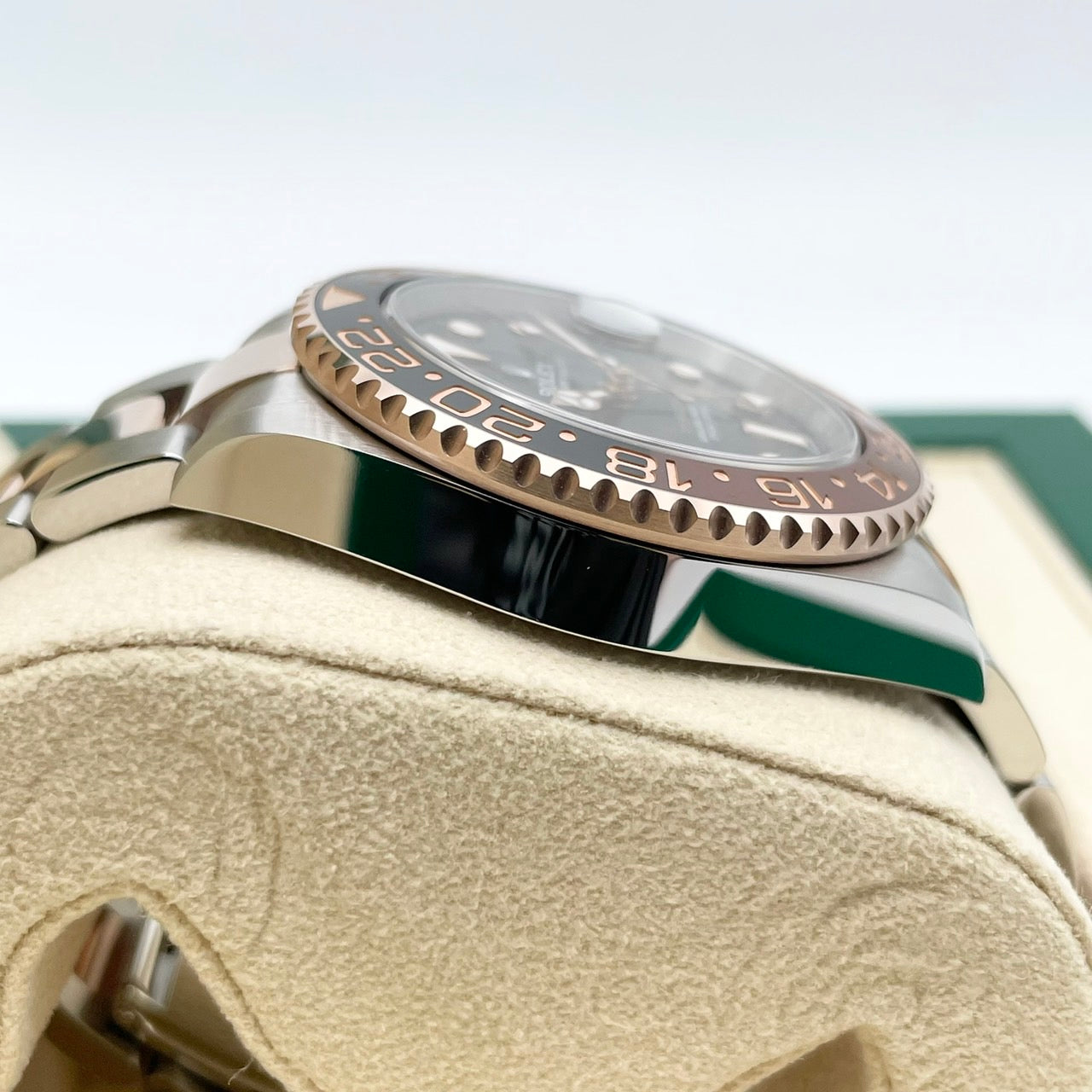 롤렉스 GMT 마스터 II 126711CHNR Black 40mm