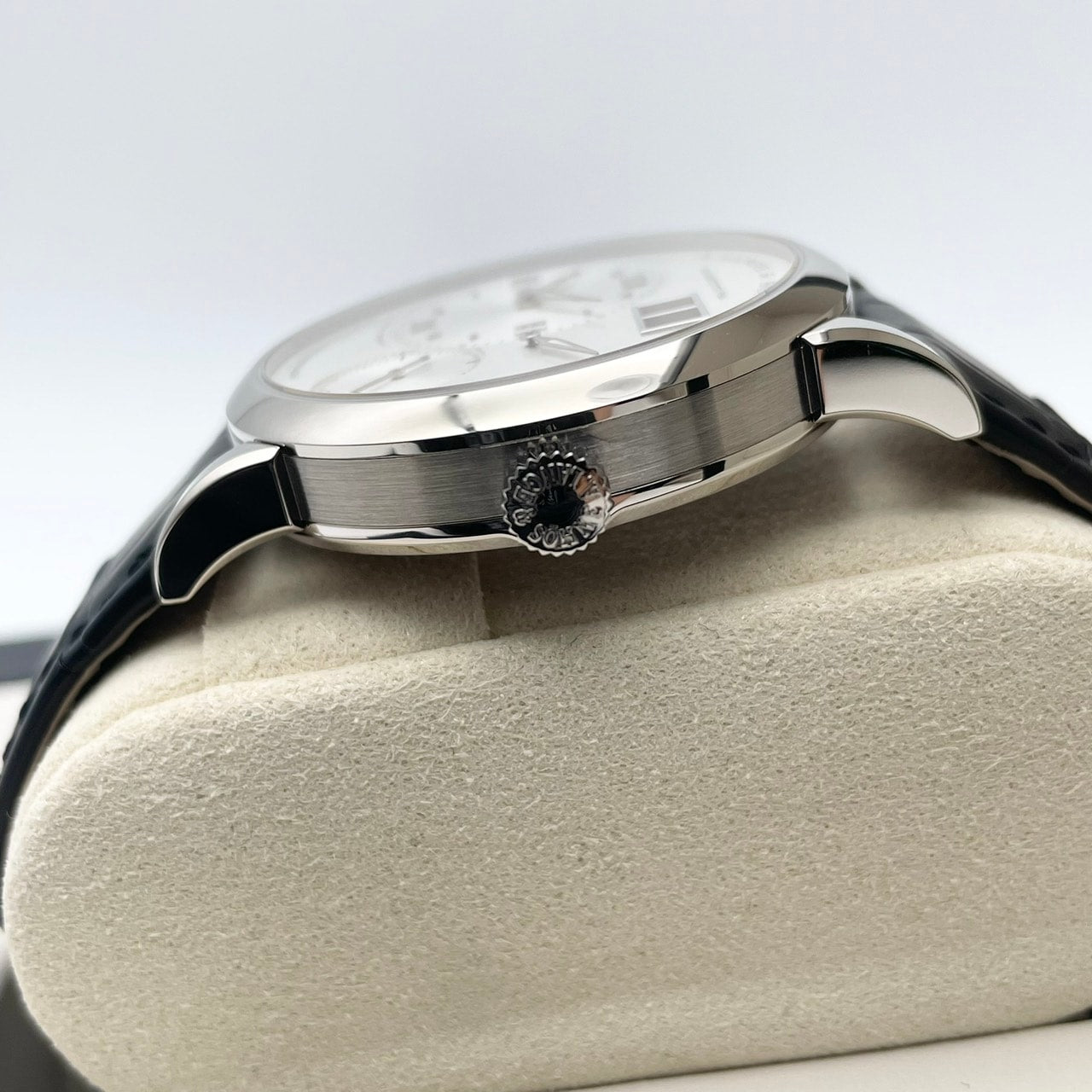 Pre-Owned Lange & Söhne Lange 1 191.039 White Gold Silver 38.5mm