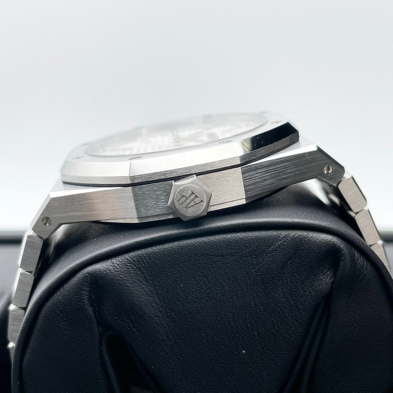 [50 주년 기념 로터 장착 모델] Audemars Piguet Royal Oak 15510st.oo.1320st.03 Silver 41mm