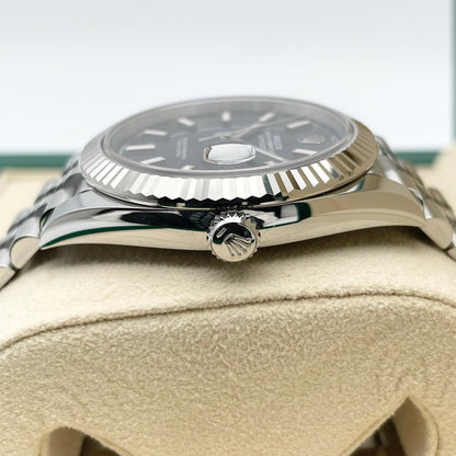 プレオウンド ロレックス デイトジャスト 126334 ブライトブルー ジュビリーブレス 41mm