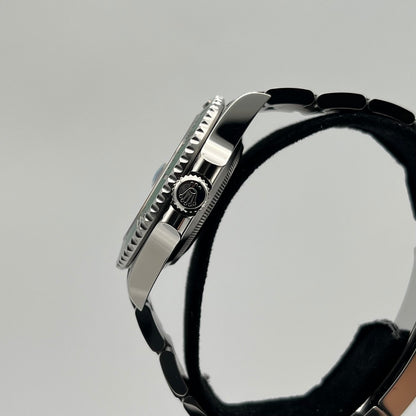 사전 소유 롤렉스 서브 마리너 날짜 126610LV 굴 팔찌 검은 41mm