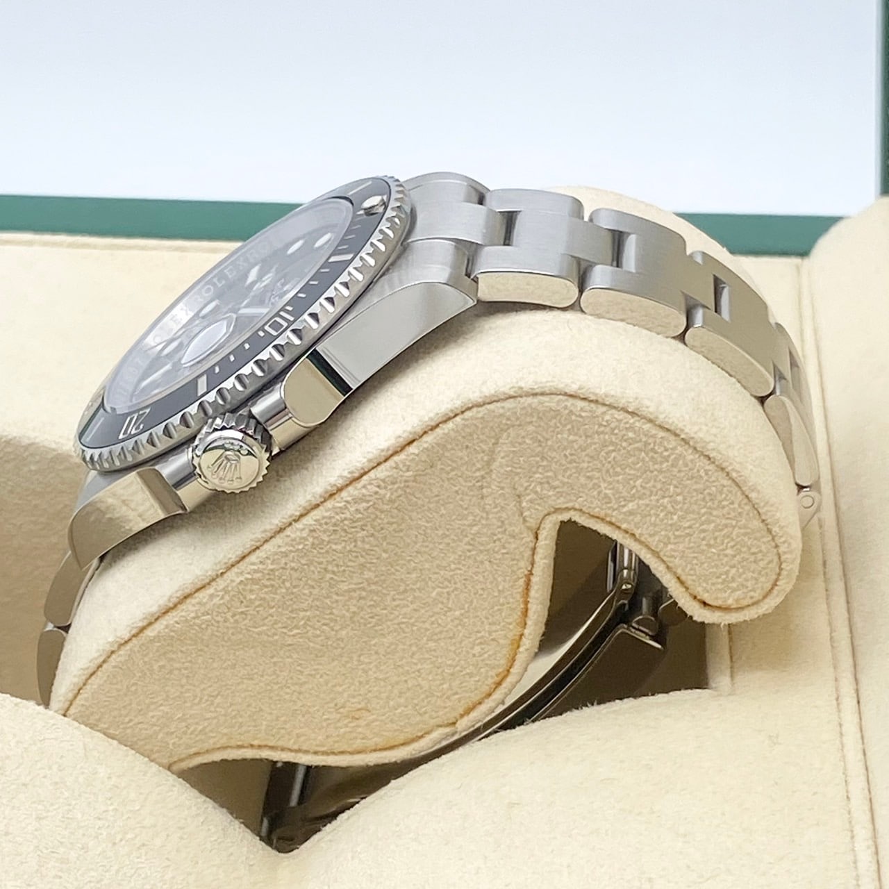 사전 소유 [일부 일반 보호 스티커 포함] 롤렉스 서브 마리너 날짜 126610LN Black 41mm