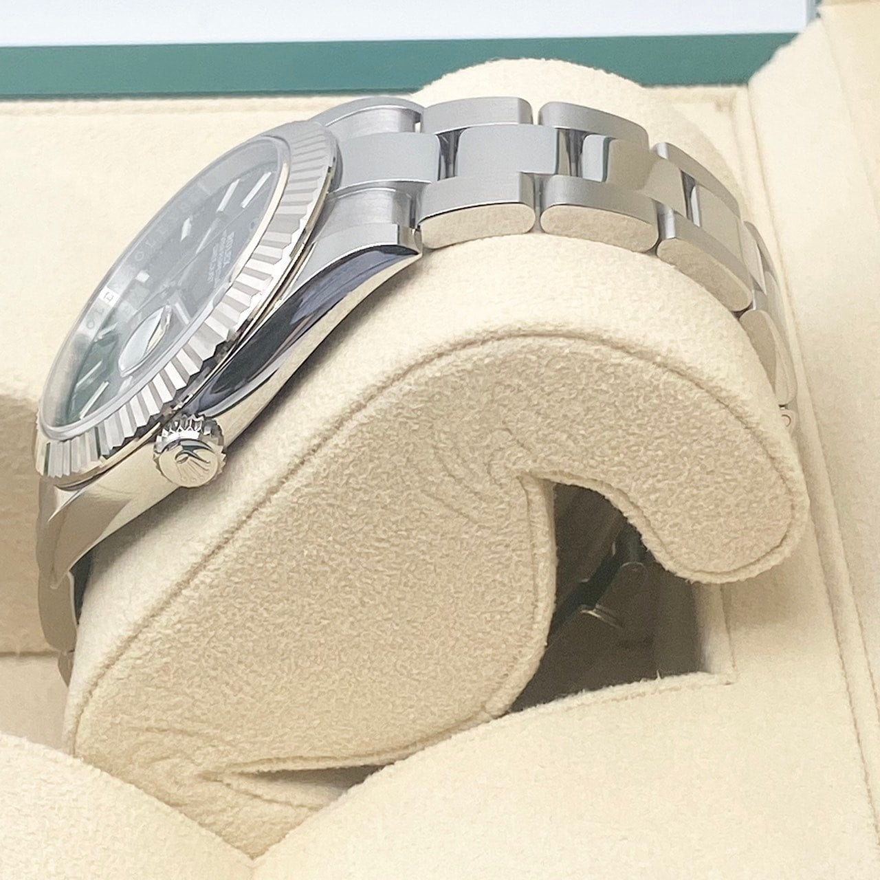 プレオウンド ロレックス デイトジャスト 126334 ミントグリーン オイスターブレス 41mm