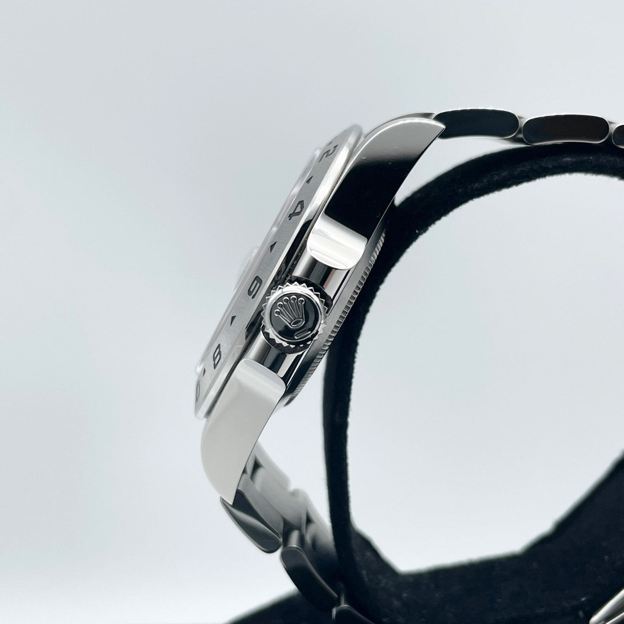 プレオウンド ロレックス エクスプローラーII 226570 ホワイト オイスターブレスレット 42mm