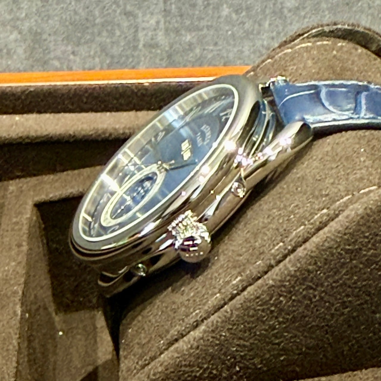 プレオウンド エルメス アルソー グランドリュンヌ W053222WW00 43mm