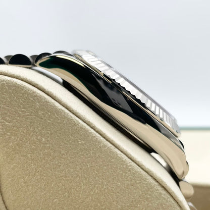 プレオウンド ロレックス デイデイト 128239 ブルーオンブレ 10Pダイヤ ホワイトゴールド 36mm