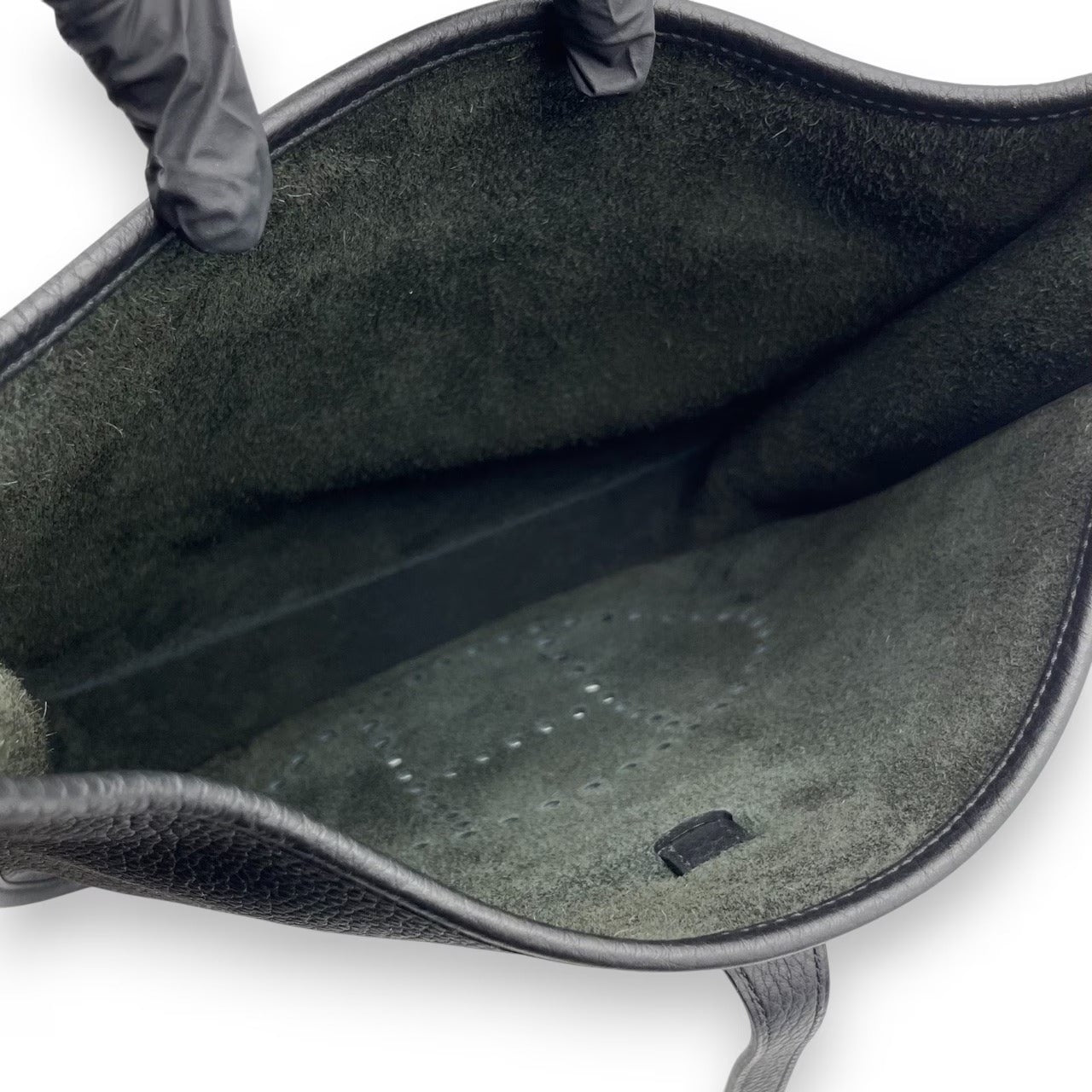 プレオウンドエルメス エヴリン PM ノワール トリヨンクレマンス ゴールド金具 K刻印