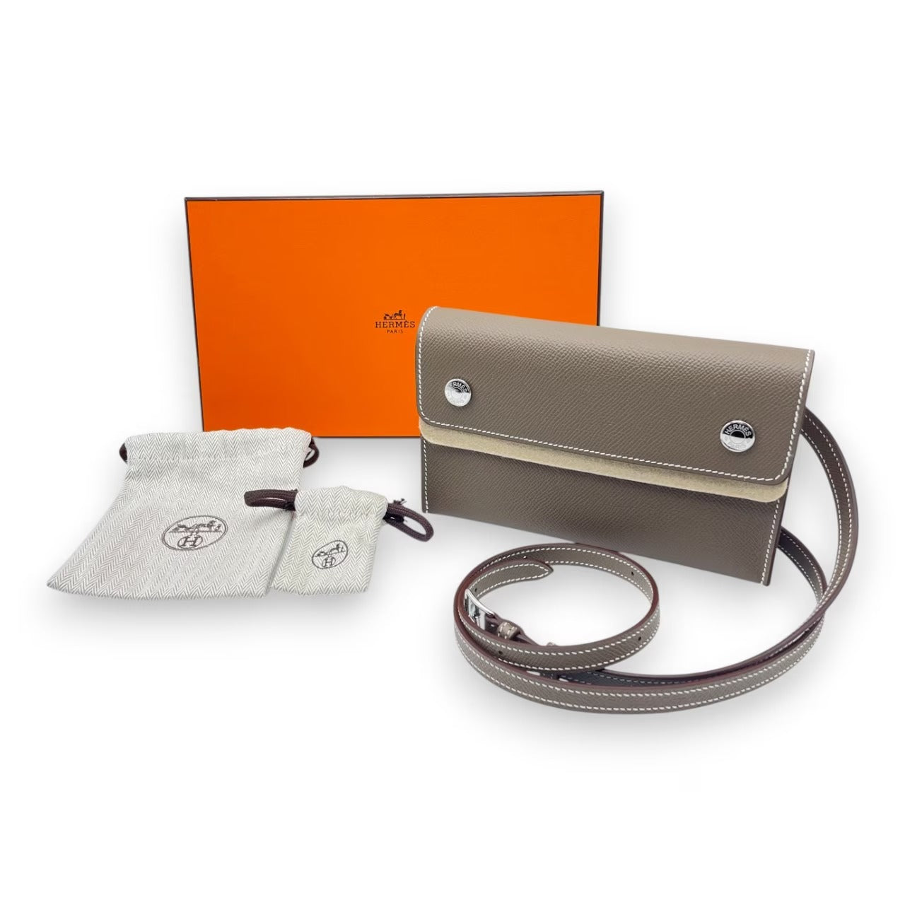 Pre-owned Hermes Nap to Go 18 Etoup Epson Silver hardware K stamp