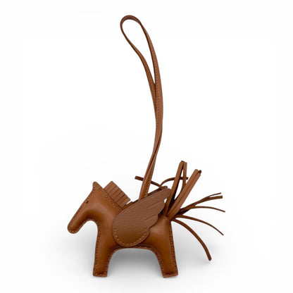 プレオウンドエルメス ペガサスチャーム PM ゴールド スイフト B刻印