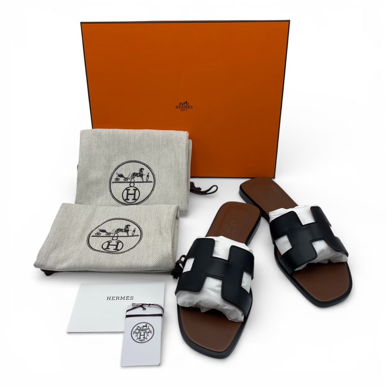 プレオウンドエルメス オラン サンダル 36 ノワール/ゴールド 23/23.5cm