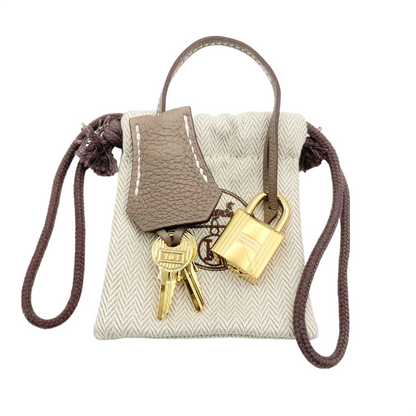 Hermes Birkin 25 Etoupe Torillon Clemence Gold Hardware B 새겨 져