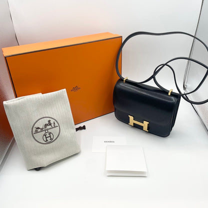 Hermes Constance Mini 18 거울, Chevre, Black, Gold Hardware, B Engraved