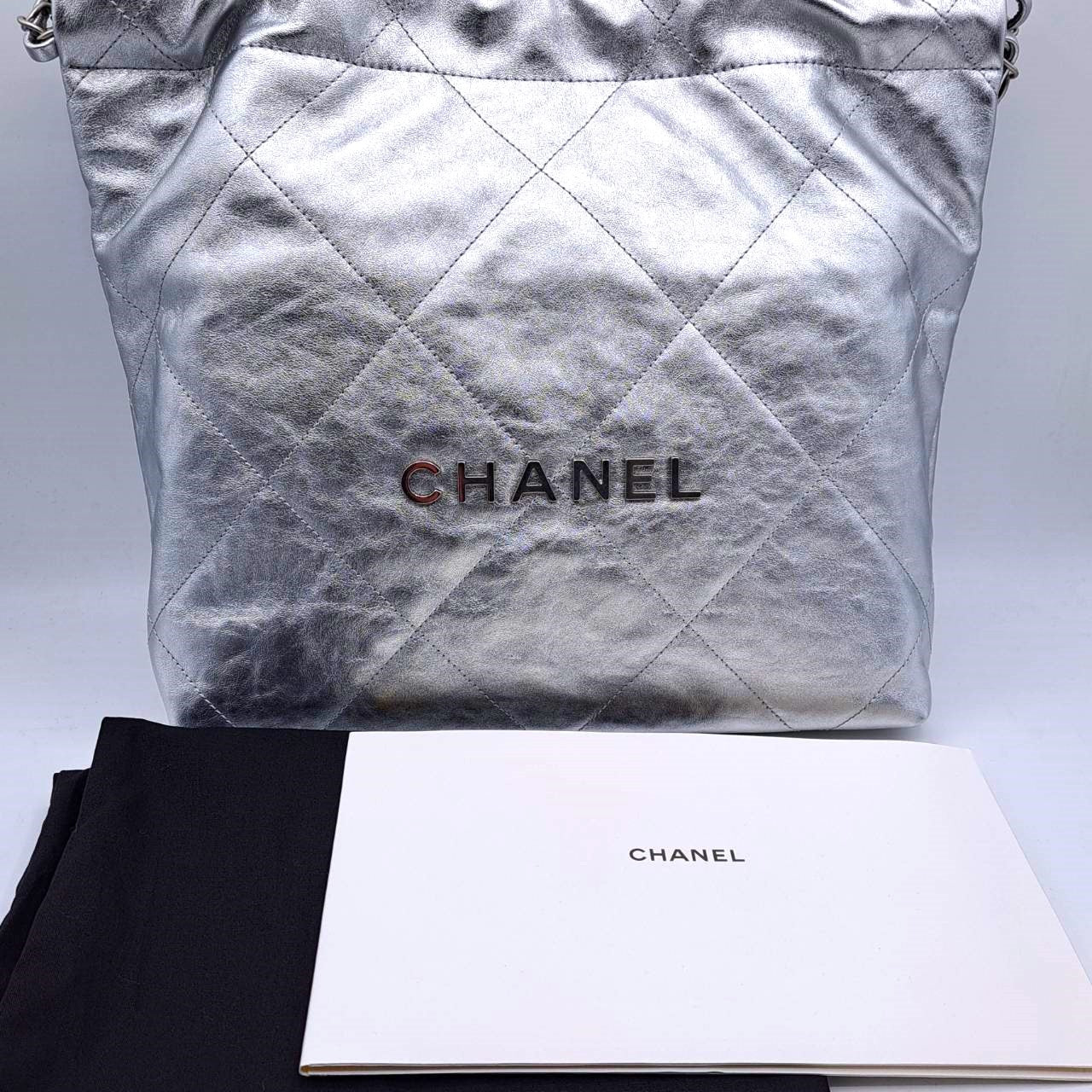 プレオウンド CHANEL シャネル22 チェーンショルダー シルバー AS3260