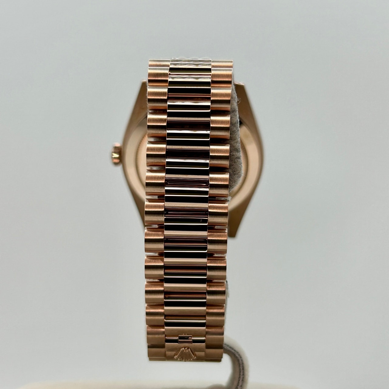 プレオウンド ロレックス デイデイト 228235 エバーローズゴールド サンダストダイアル 40mm
