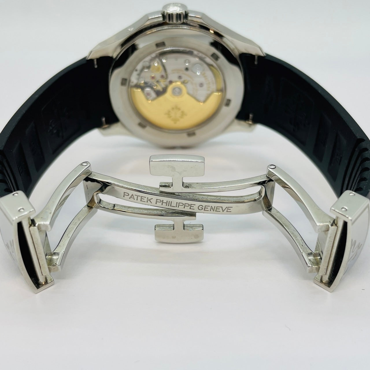 Pre-Owned Patek Philippe Aquanaut 5164A-001 Black