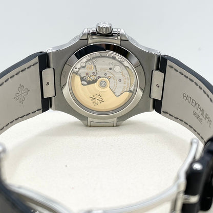 プレオウンド 【高年式】パテックフィリップ ノーチラス アニュアルカレンダー 5726A-001ブラック 40.5mm