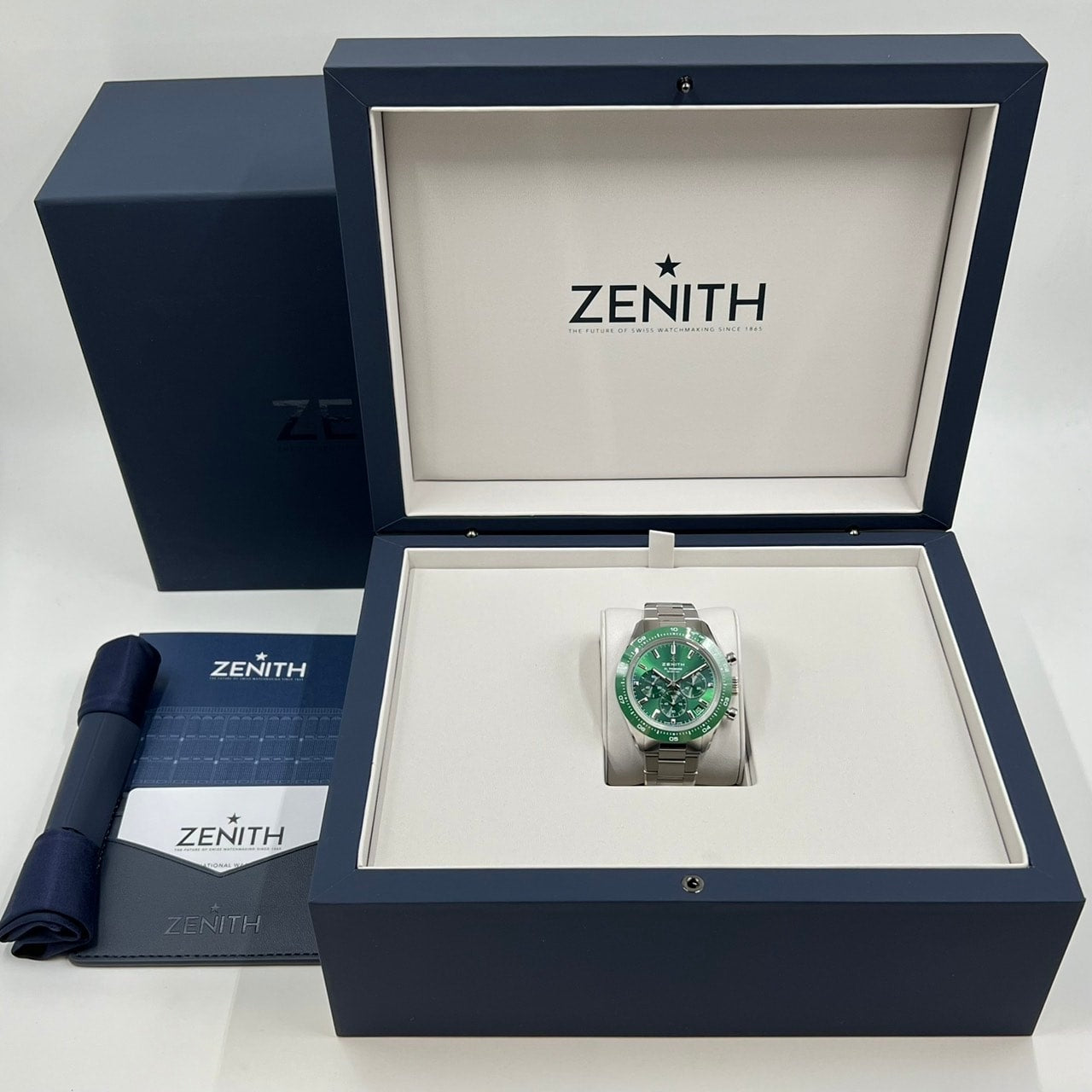 Pre-Owned Zenith Chronomaster Sport YOSHIDA SPECIAL EDITION 03.3107.3600/56.M3100 Green 41mm