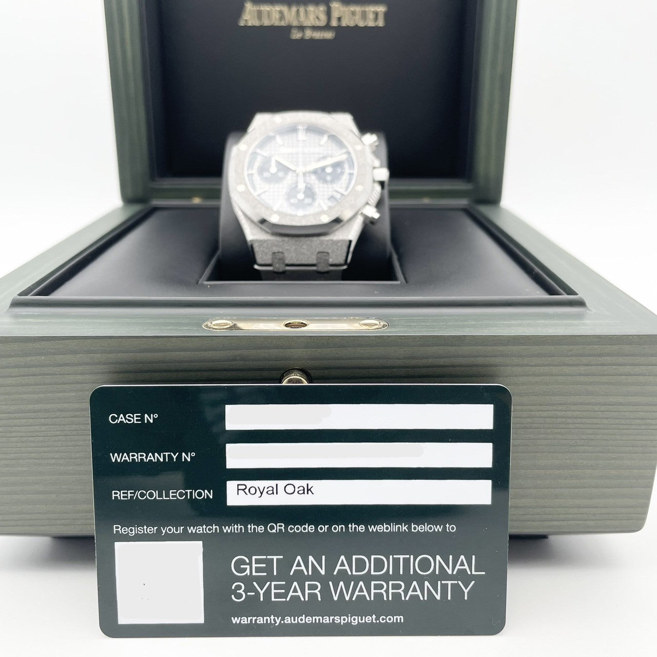 Pre-Owned Audemars Piguet Royal Oak 26239BC.GG.1224BC.02 Frosted Gold Grand Tapestry 41mm