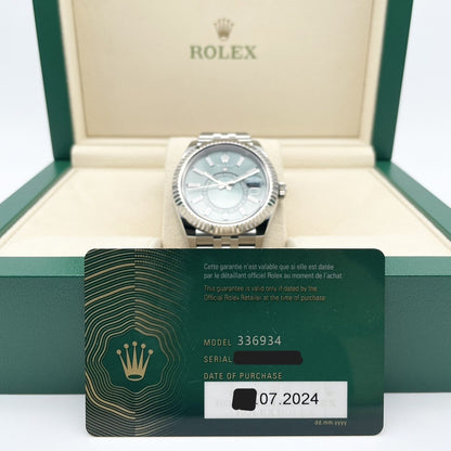 Pre-Owned Rolex Sky Dweller 336934 Mint Green Jubilee Bracelet 42mm