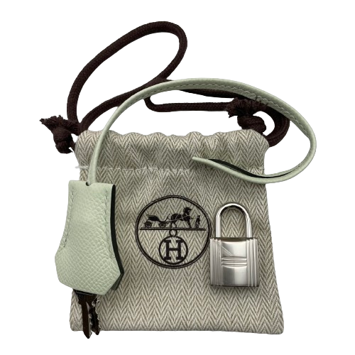 Hermes Birkin 30 Veilfizz Vaud Epson Silver Metal Fittings B 조각.
