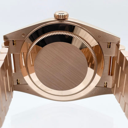 プレオウンド ロレックス デイデイト 228235 エバーローズゴールド オリーブグリーン ローマン 40mm