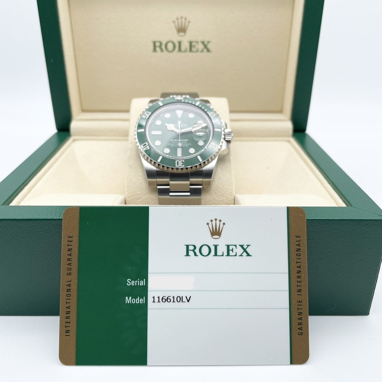 Pre-Owned Rolex Submariner Date 116610LV Oyster Bracelet 40mm