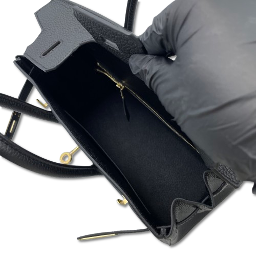 Hermes Birkin 25 Noir Togo Gold 하드웨어 W는 새겨 져 있습니다