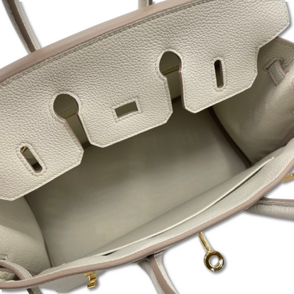 Hermes Birkin 25 Beton Togo Gold 하드웨어 W는 새겨 져 있습니다