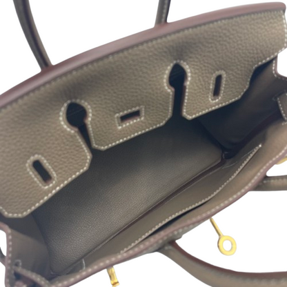 Hermes Birkin 25 Etoup Togo Gold Hardware W가 새겨 져 있습니다