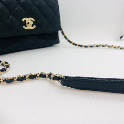 二手Chanel Matelasse顶部手柄Mini 2-Way Bag AS2215
