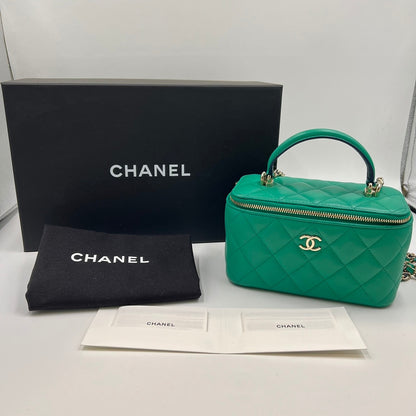 CHANEL Lambskin Matelasse Vanity Back Chain Shoulder Bicolor