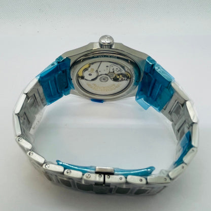 二手Girard Perregaux Lorraart Blue 81010-11-431-11a