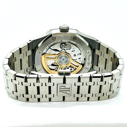 사전 소유의 Audemars Piguet Royal Oak White 15500st.oo.1220st.04