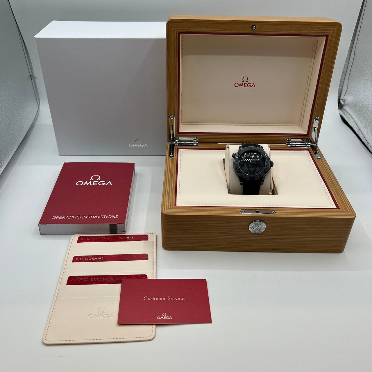 Pre-Owned Omega Seamaster 210.92.44.20.01.003 DIVER 300M Black 43.5mm