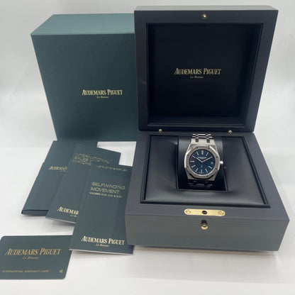Pre-Owned Audemars Piguet Royal Oak "Jumbo" Extra Sin 15202ST.OO.1240ST.01 Blue 39mm