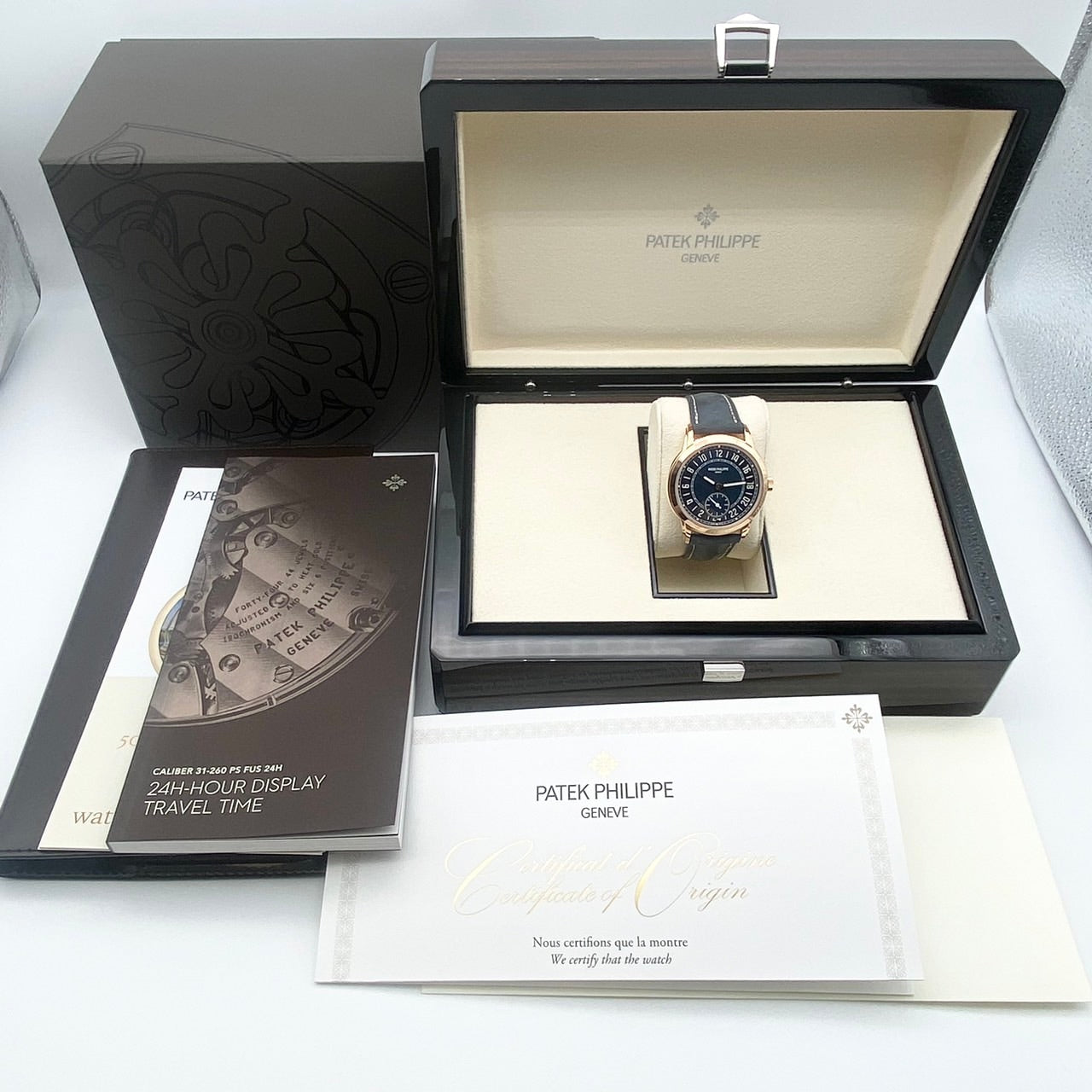 Pre-Owned Patek Philippe Complication 5224R-001 Blue