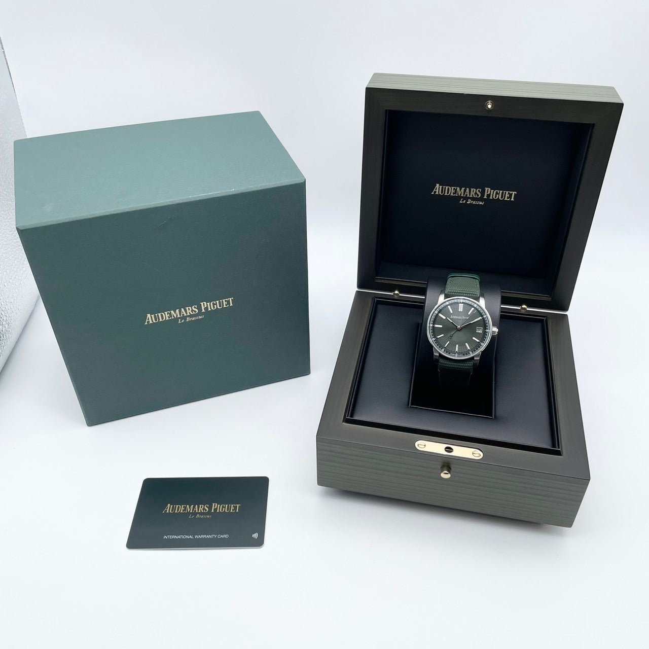 사전 소유의 Audemars Piguet Code 11.59 Biodemars Piguet 15210st.oo.a056kb.01 41mm